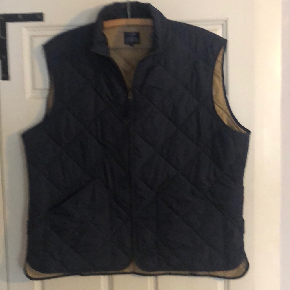 J Crew mens quilted vest size XL NWOT